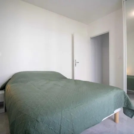 Bright Cocoon With Terrace In Saint-raphael Apartament *